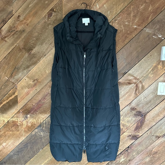 H&M - Picture 1 of 3